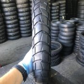 90/90 R21 Metzeler Karoo Street