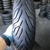 130/70 R12 Michelin City Grip
