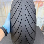 190/55 R17 Metzeler Roadtec 01