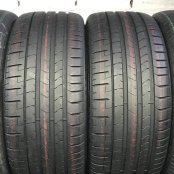 235/35 R19 Pirelli P Zero