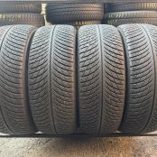 235/50 R19 Michelin Pilot Alpin 5 SUV