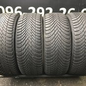 235/55 R18 Pirelli Powergy Winter